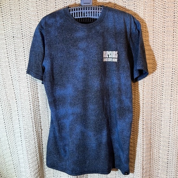 Rip Curl Graphic Tee - Picture 2 of 4